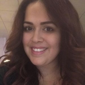 Meet your Posher, Kasandra