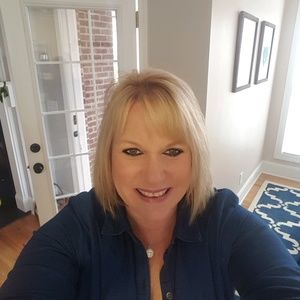 Meet your Posher, Cindy