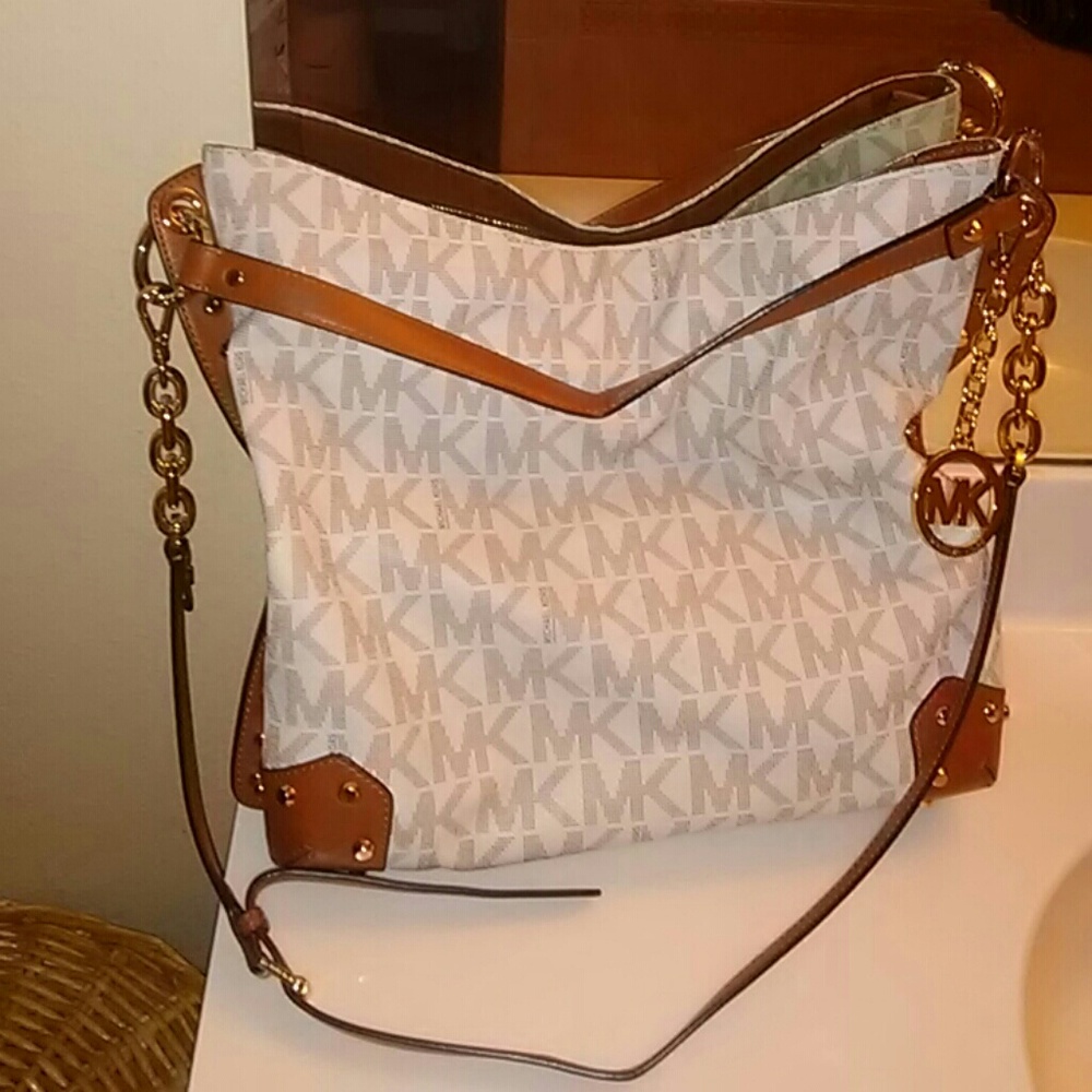 Authentic Michael Kors Purse