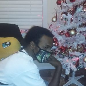 Meet your Posher, Donovan