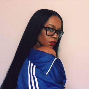 Meet your Posher, Taylor