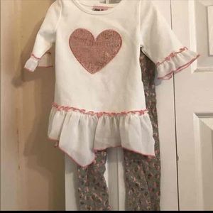 Brand New Little Girl Outfit Size 3T