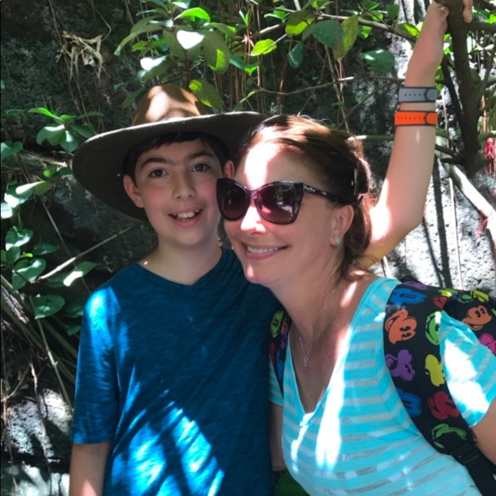 Meet your Posher, Charleen