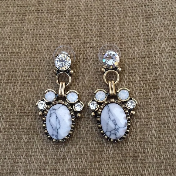 Faux marble Earrings - Picture 4 of 6