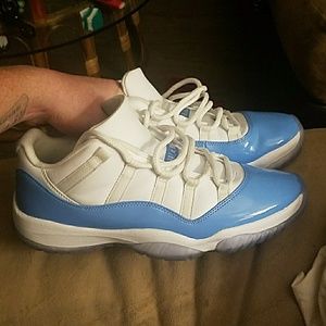 Jordan 11 unc