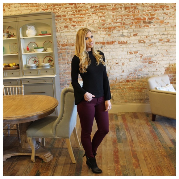 Dark burgundy butt lifting skinny mid-rise jeans - Picture 5 of 6