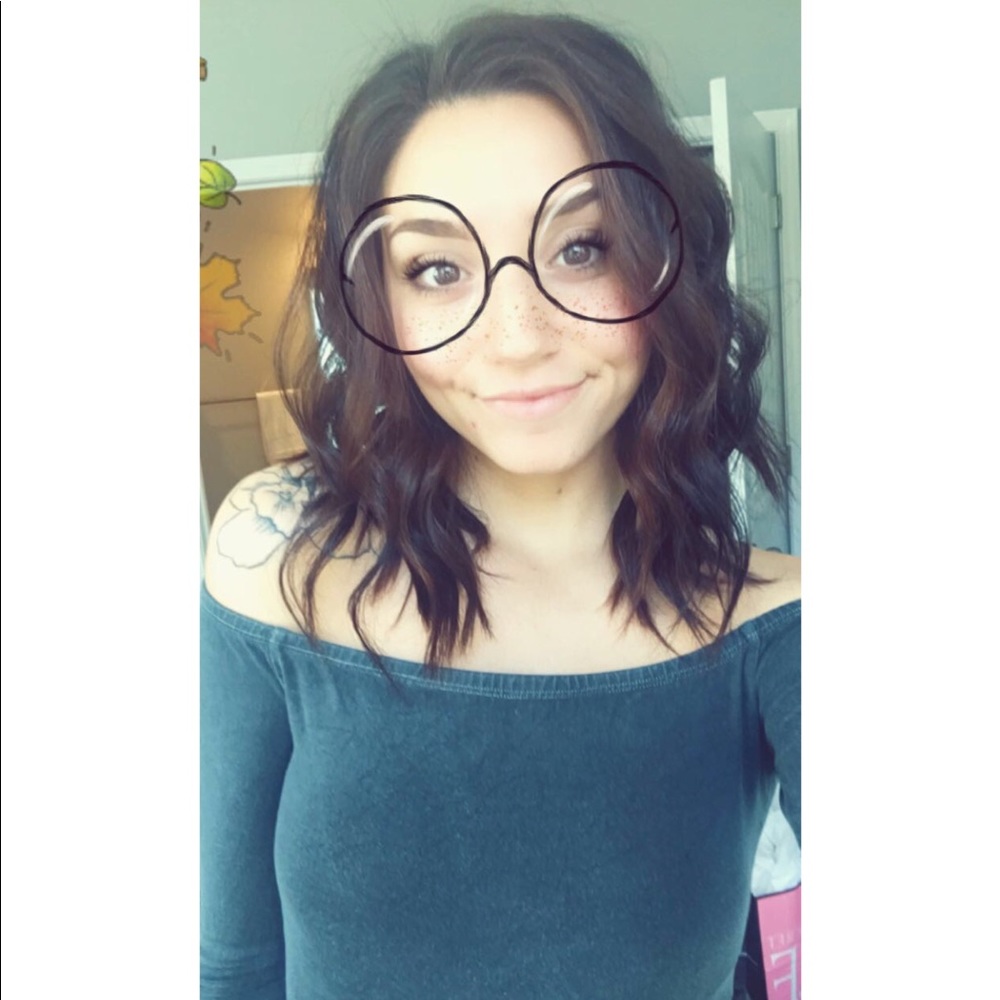 Meet your Posher, Alex