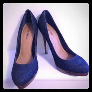 Denim heel