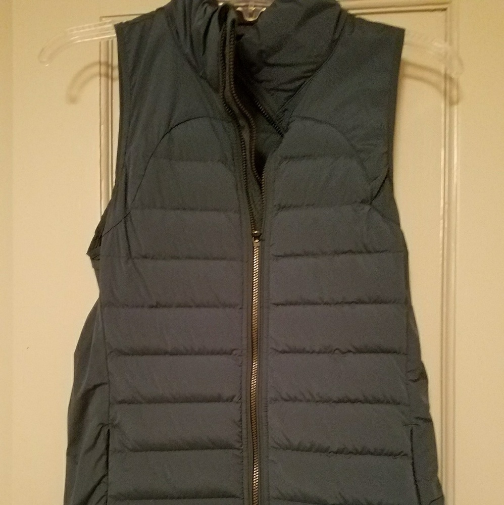 lululemon puffy down vest