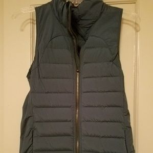 lululemon puffy down vest