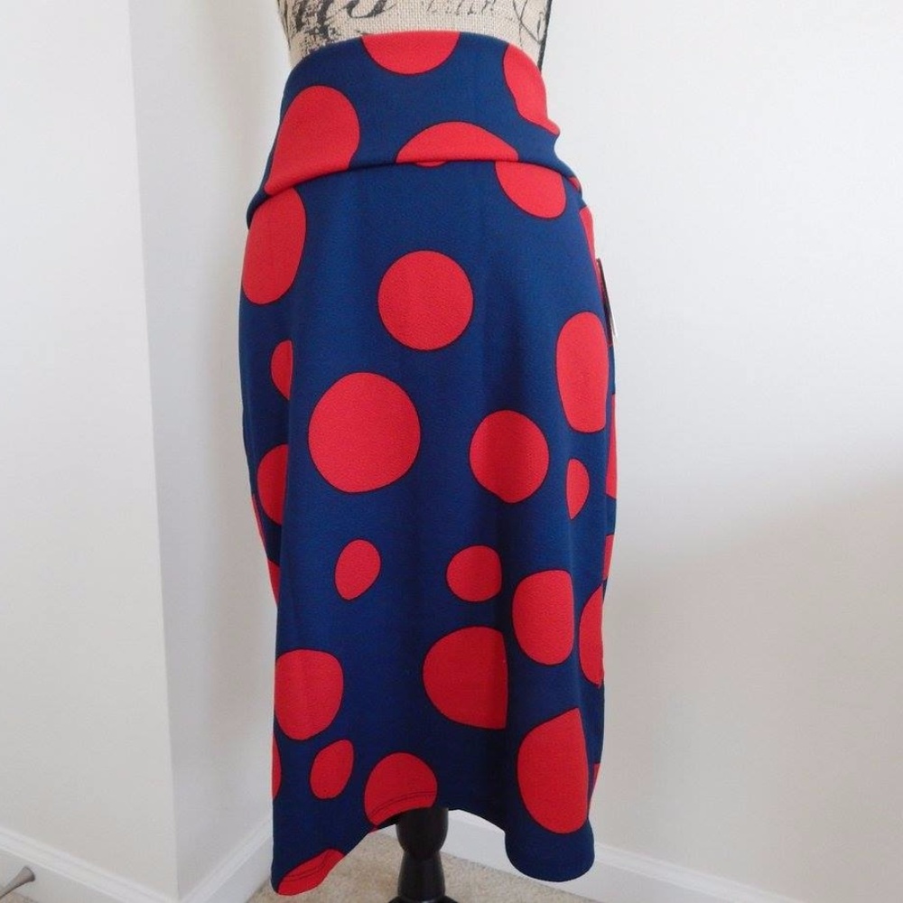 LuLaRoe Cassie