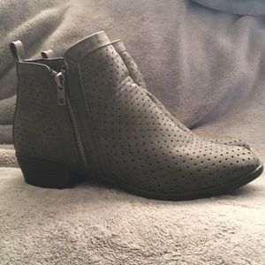 Olive Street Booties