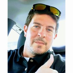 Meet your Posher, Eddie