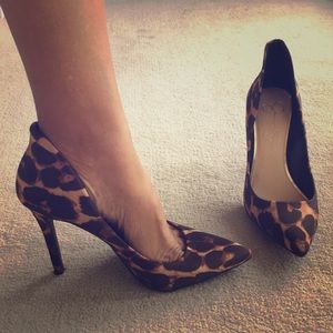 Jessica Simpson “Collaback” Leopard Pumps