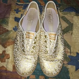 Cute gold keds shoes!