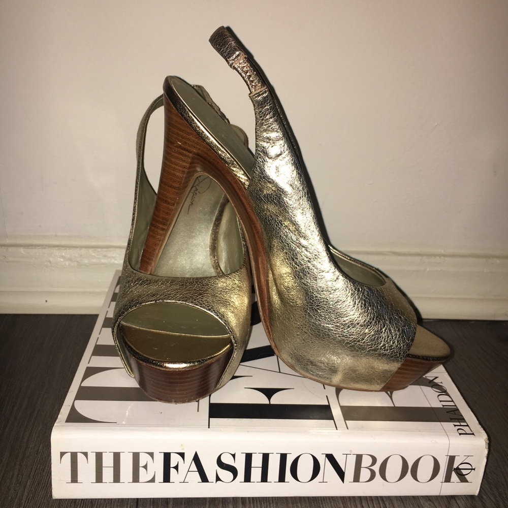 Jessica Simpson-Astor