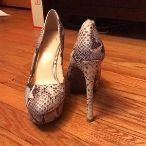 Jessica Simpson snakeskin platform heels