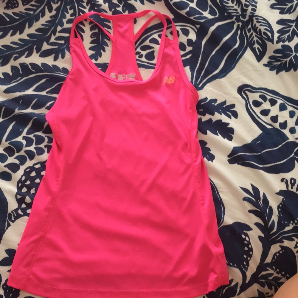 Athletic top