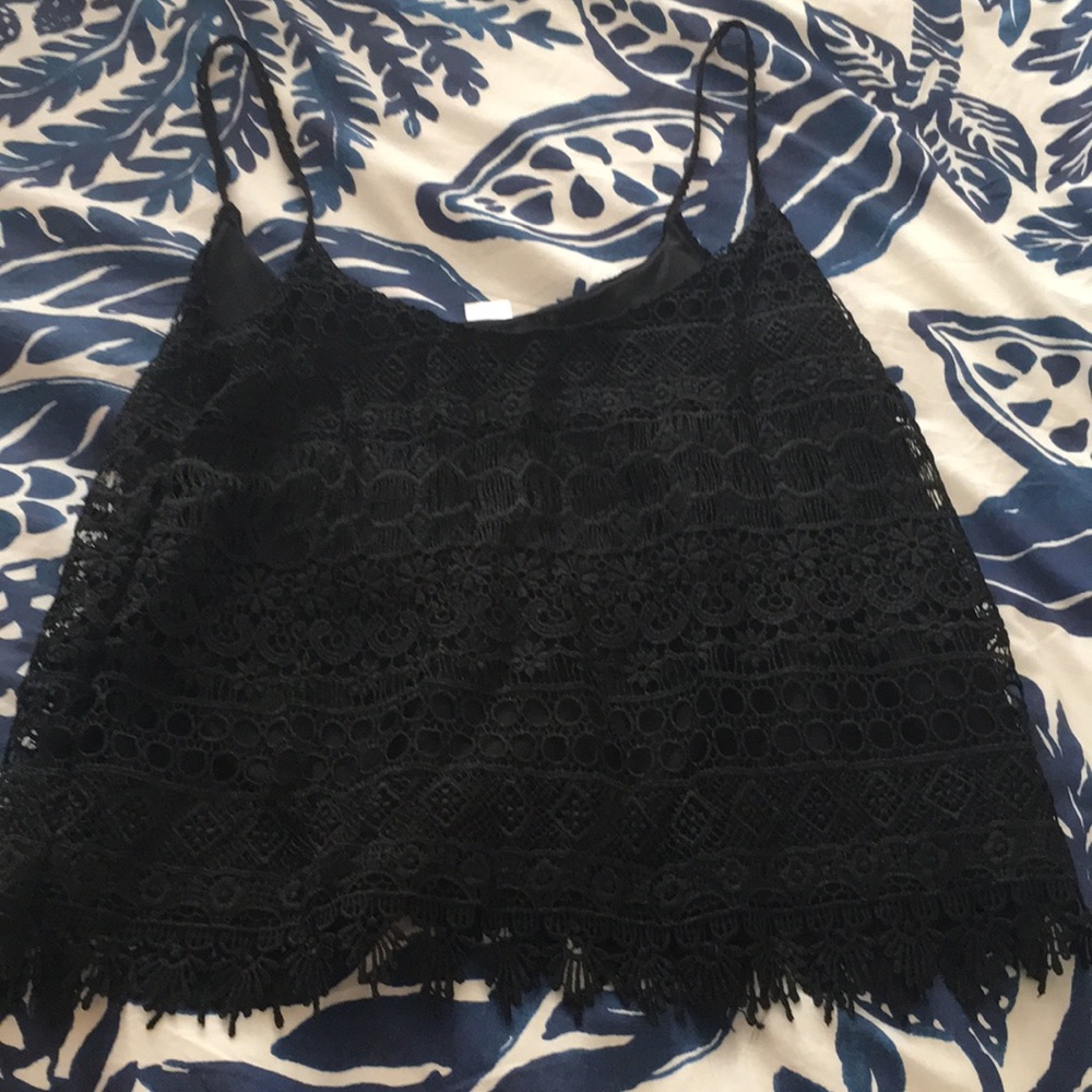 H & M black lace top
