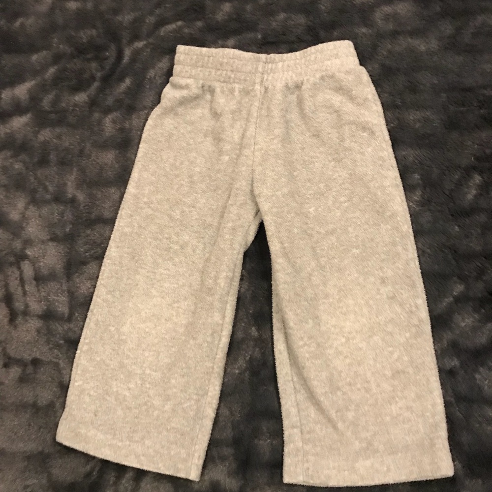 The Cutest Grey Sweatpants