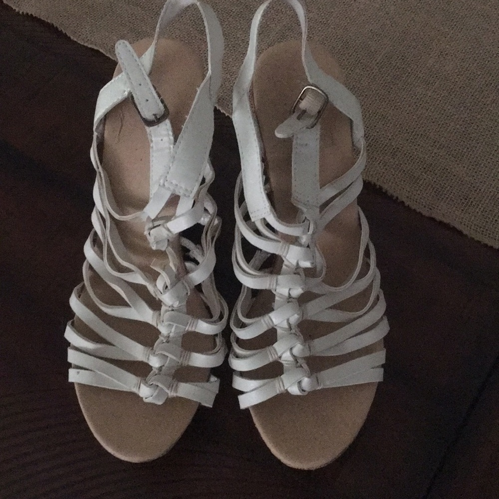 Aldo size 9 wedges