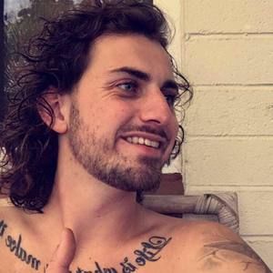 Meet your Posher, Nicholas