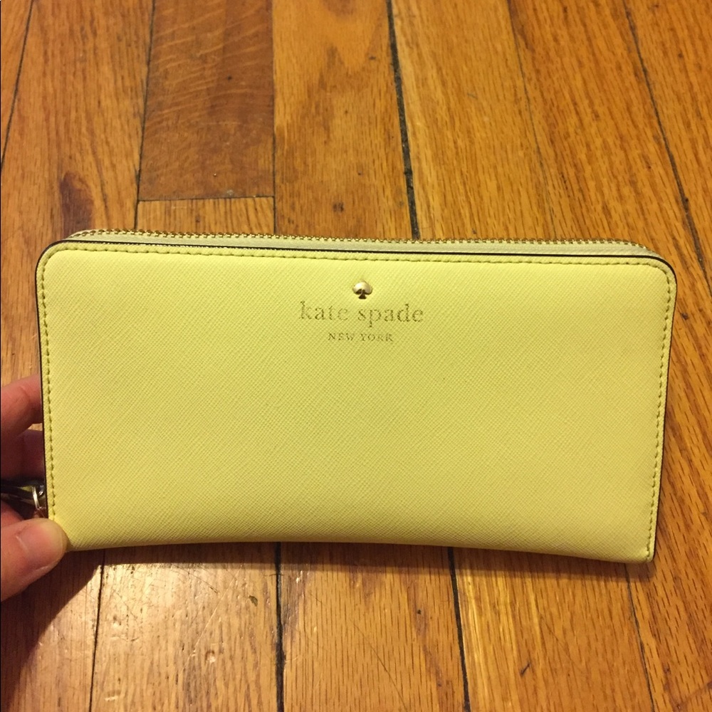 Kate Spade Lacy Wallet