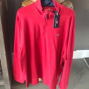 Vineyard Vine pull over