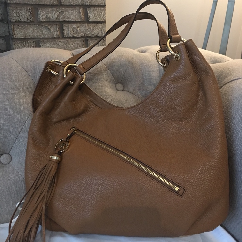 Michael Kors Lg Tassle Satchel