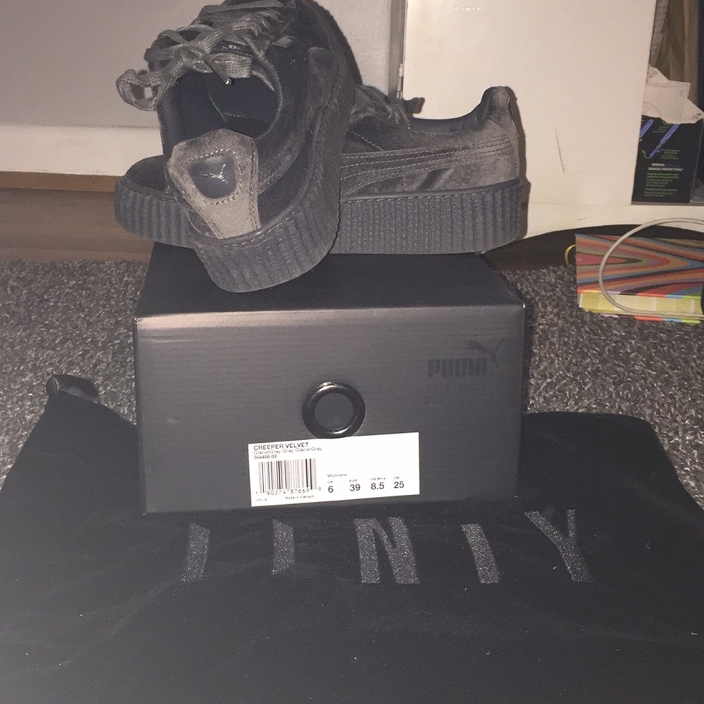 Grey gently creeper velvet puma