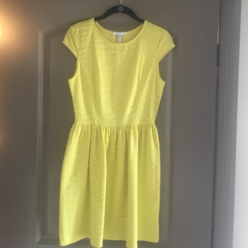 Yellow dress