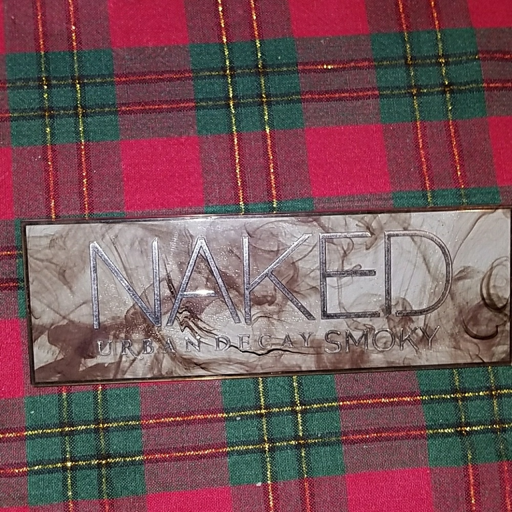 Urban Decay Naked Smoky Palette