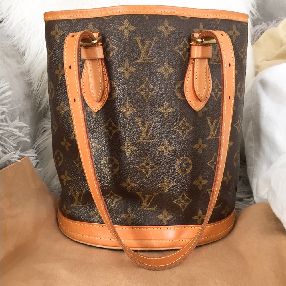 Louis Vuitton Monogram Petit Bucket Bag PM