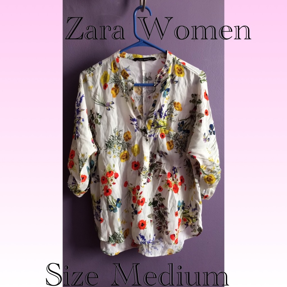 Zara Floral Deep V Blouse NWOT 👚Taking Offers