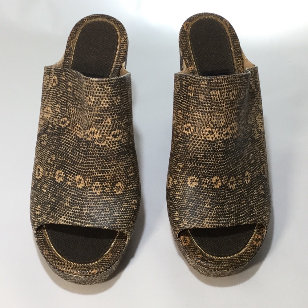 🛑50% OFF⁉️Lizard wedges by Salvatore Ferragamo