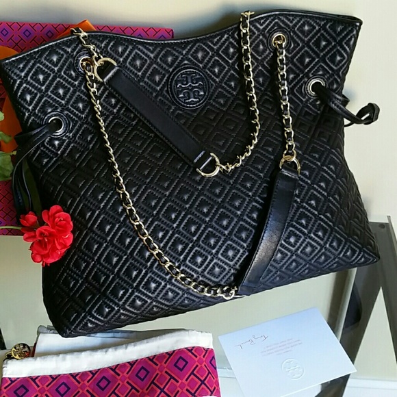 Tory Burch marion quilted slouchy tote - Picture 5 of 7
