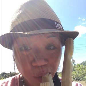 Meet your Posher, Refynd