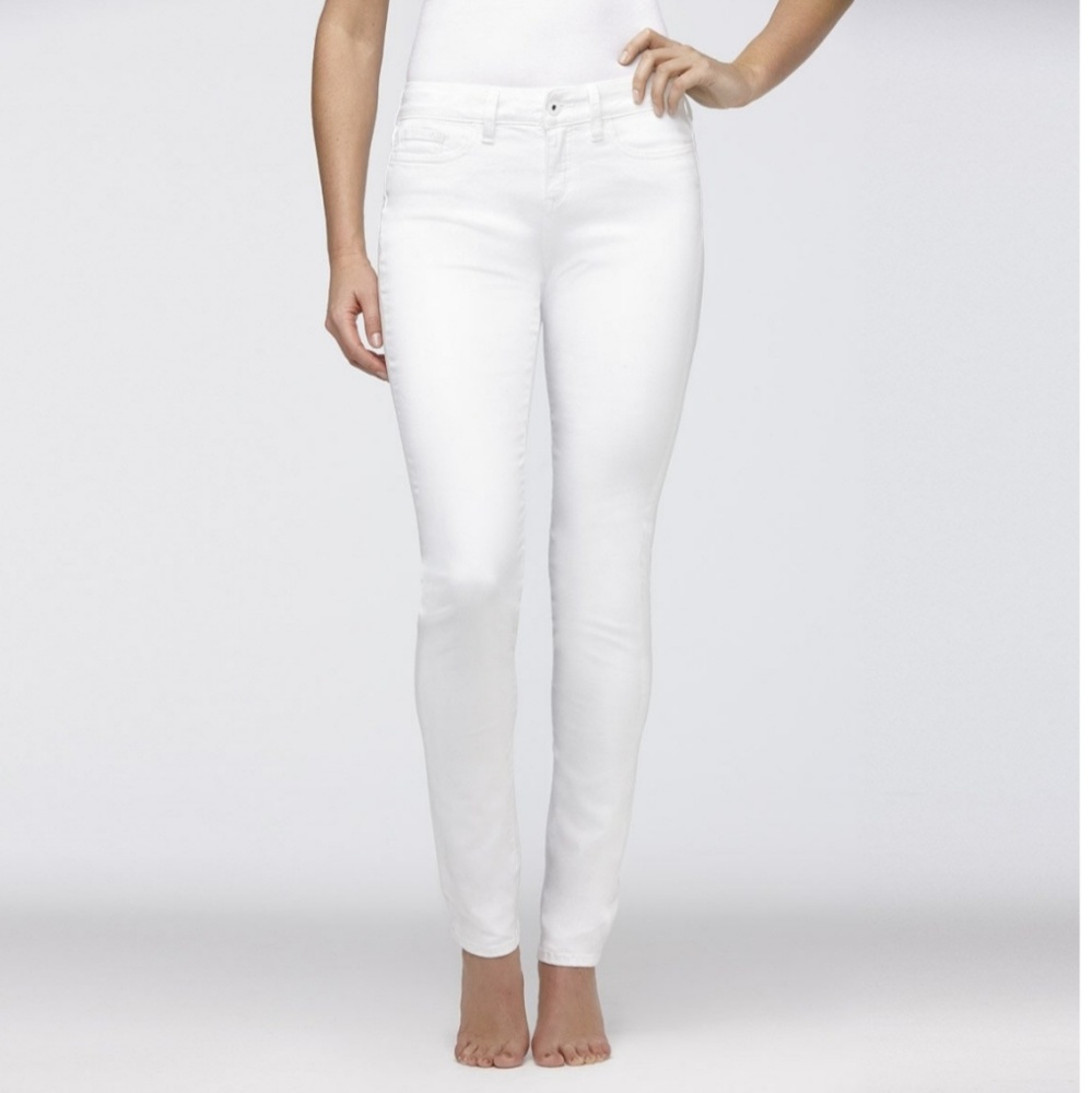 Yummie white slimming straight-leg jeans