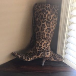 Leopard print boot