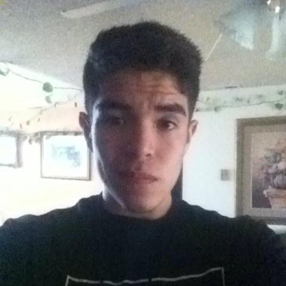 Meet your Posher, Luis