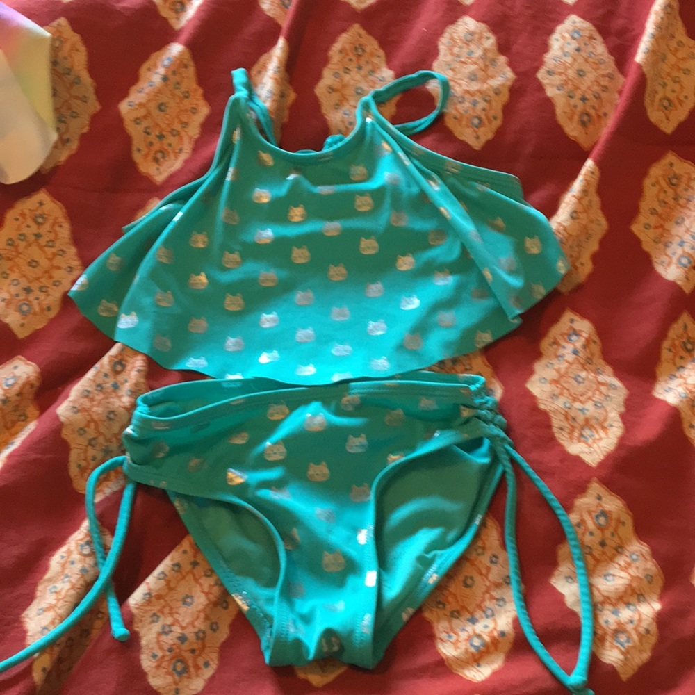 Justice girl’s bikini size 8