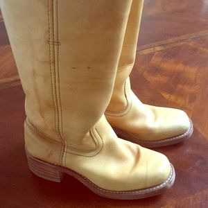 Frye classic college campus boot