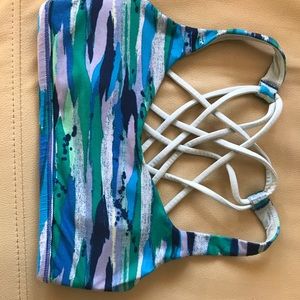 Lululemon Free to Be Sports Bra