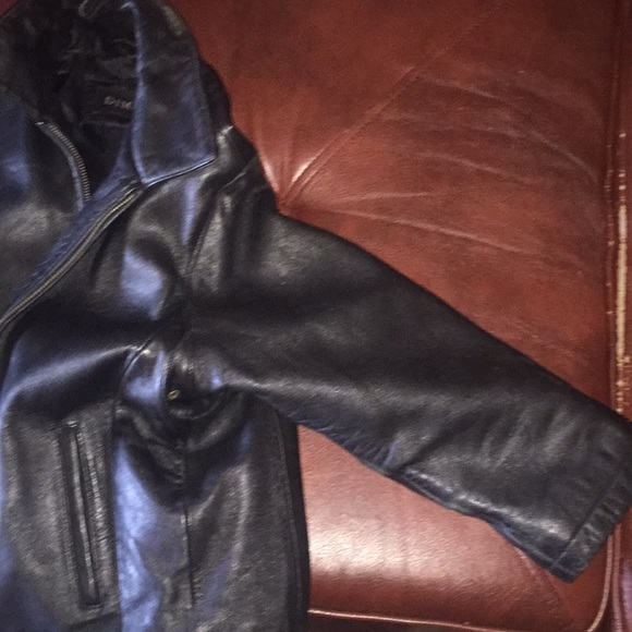 Authentic Kids Leather Jacket - Picture 5 of 7