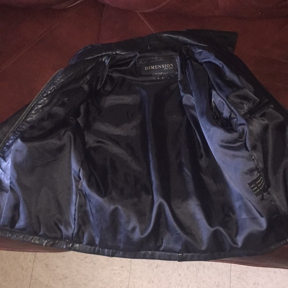 Authentic Kids Leather Jacket - Picture 6 of 7