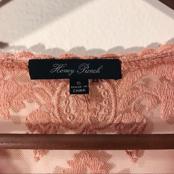 Long Sleeve Lace Dress - Picture 5 of 6