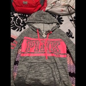 VS PINK sweater (M)
