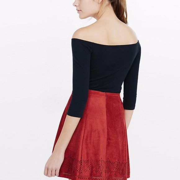 MORE RDUCED NWT Express laser cut mini skirt - Picture 2 of 8