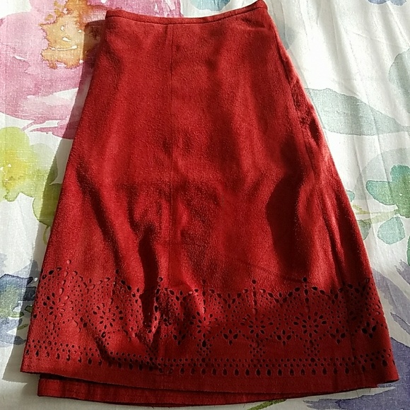 MORE RDUCED NWT Express laser cut mini skirt - Picture 3 of 8