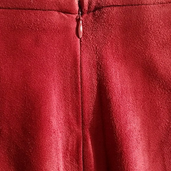 MORE RDUCED NWT Express laser cut mini skirt - Picture 7 of 8